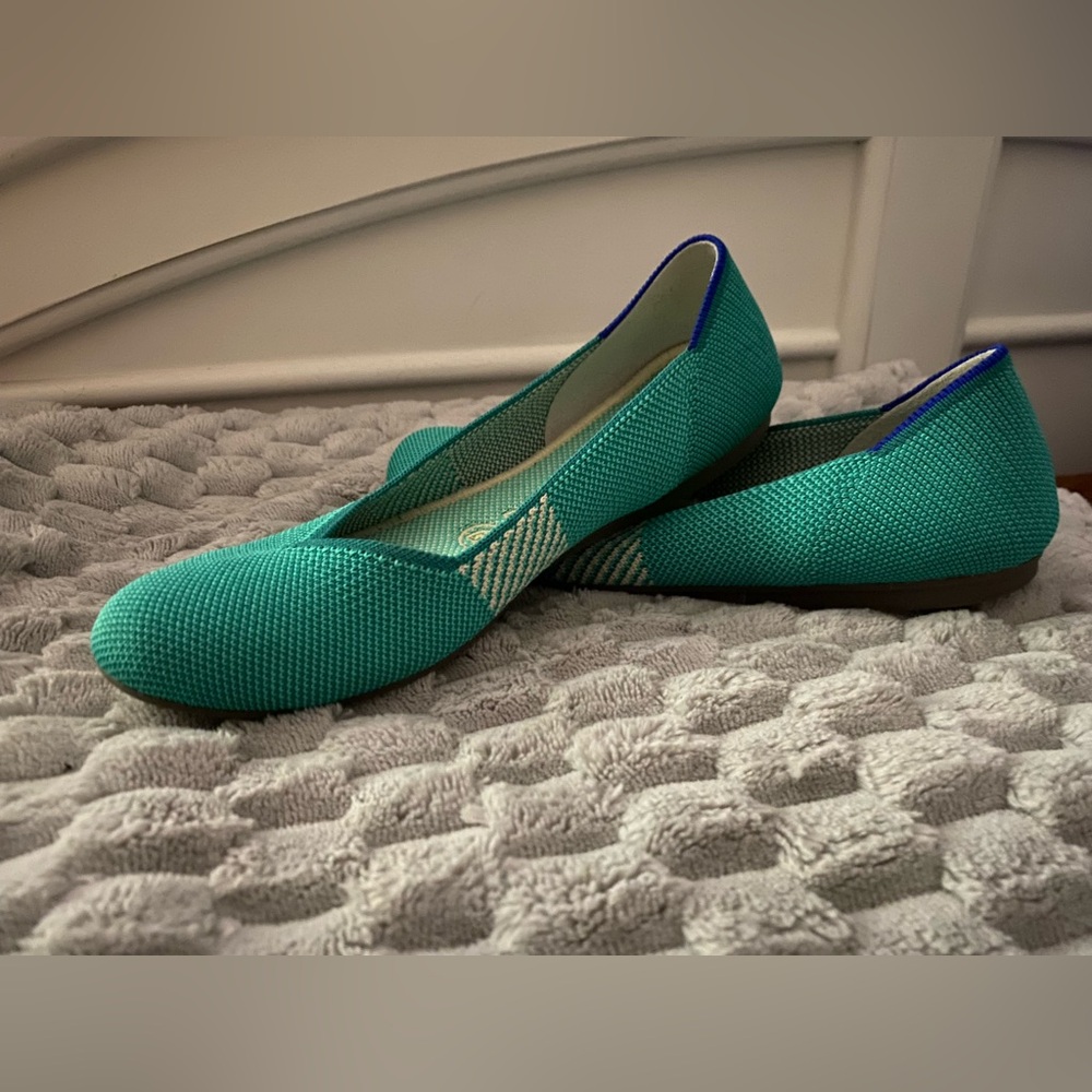 Rothys flats size 7 - green